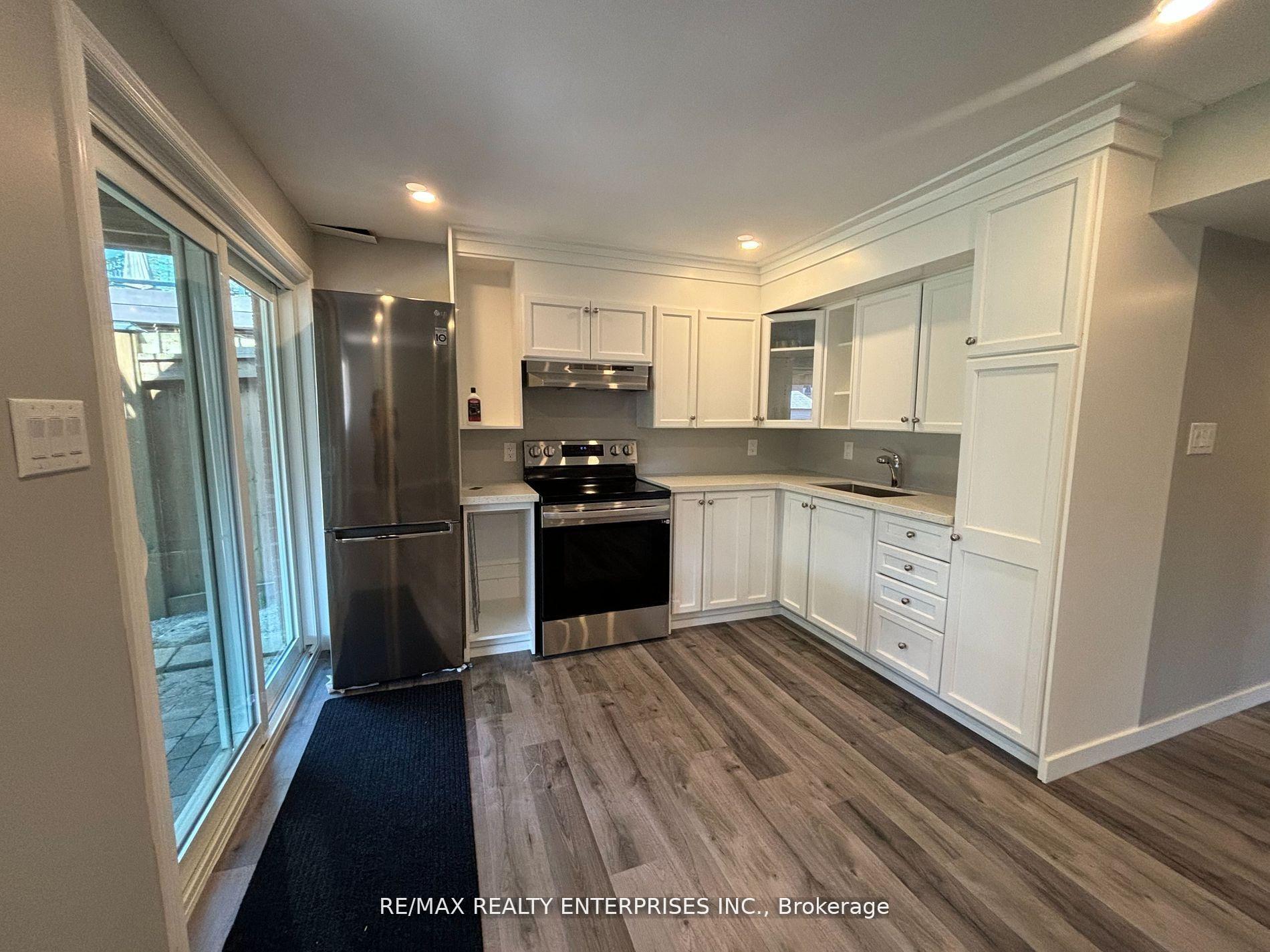 3 Cross Country Boulevard lower unit, Caledon — photo 4 of 5