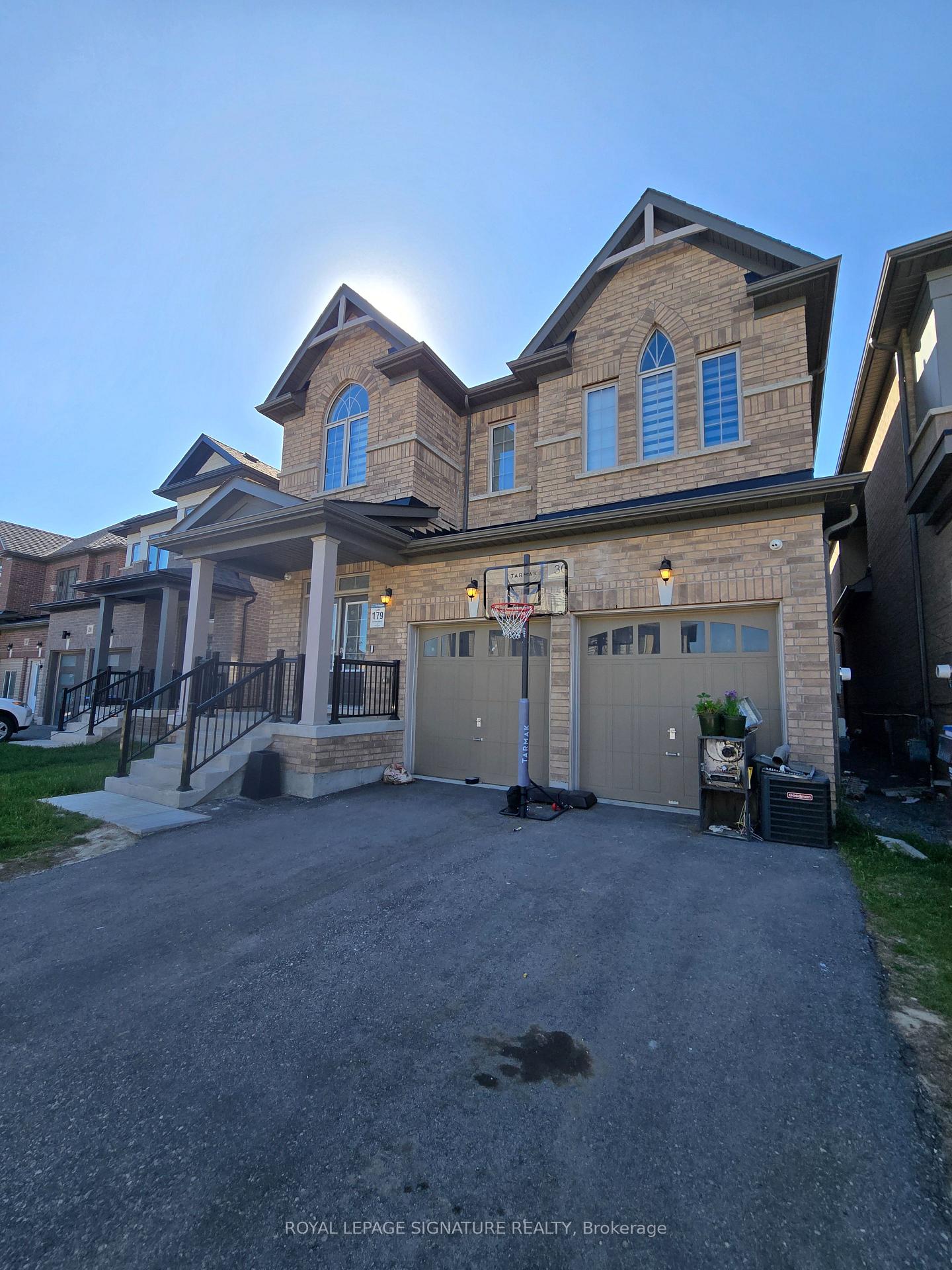 30 Spinland Street, Caledon, ON L7C 1Z9 — Caledon, Ontario