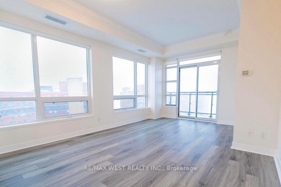 840 Queens Plate Drive 1402, Toronto W10 — photo 5 of 5