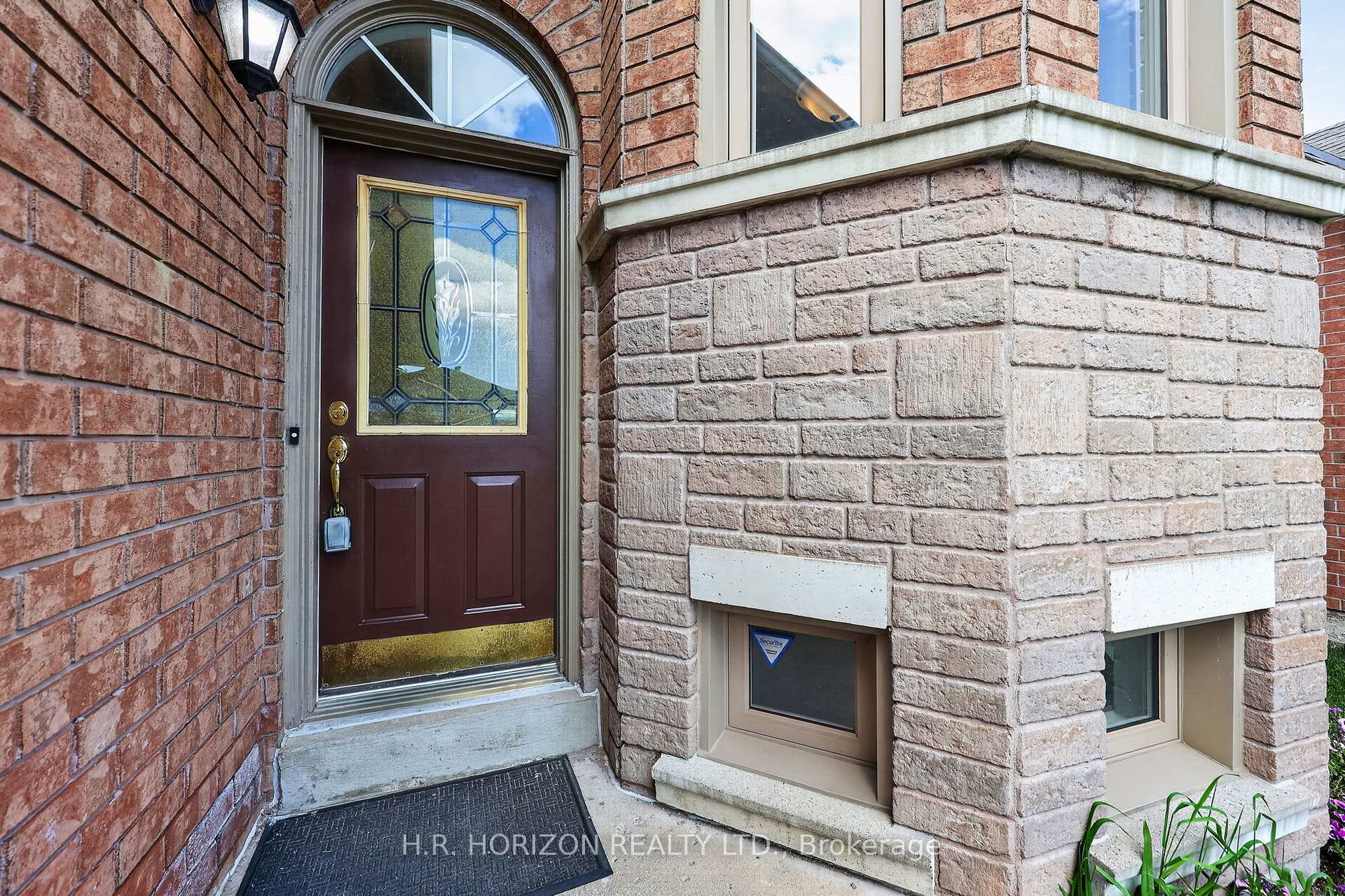 8 Schaefer Place, Caledon — photo 5 of 5