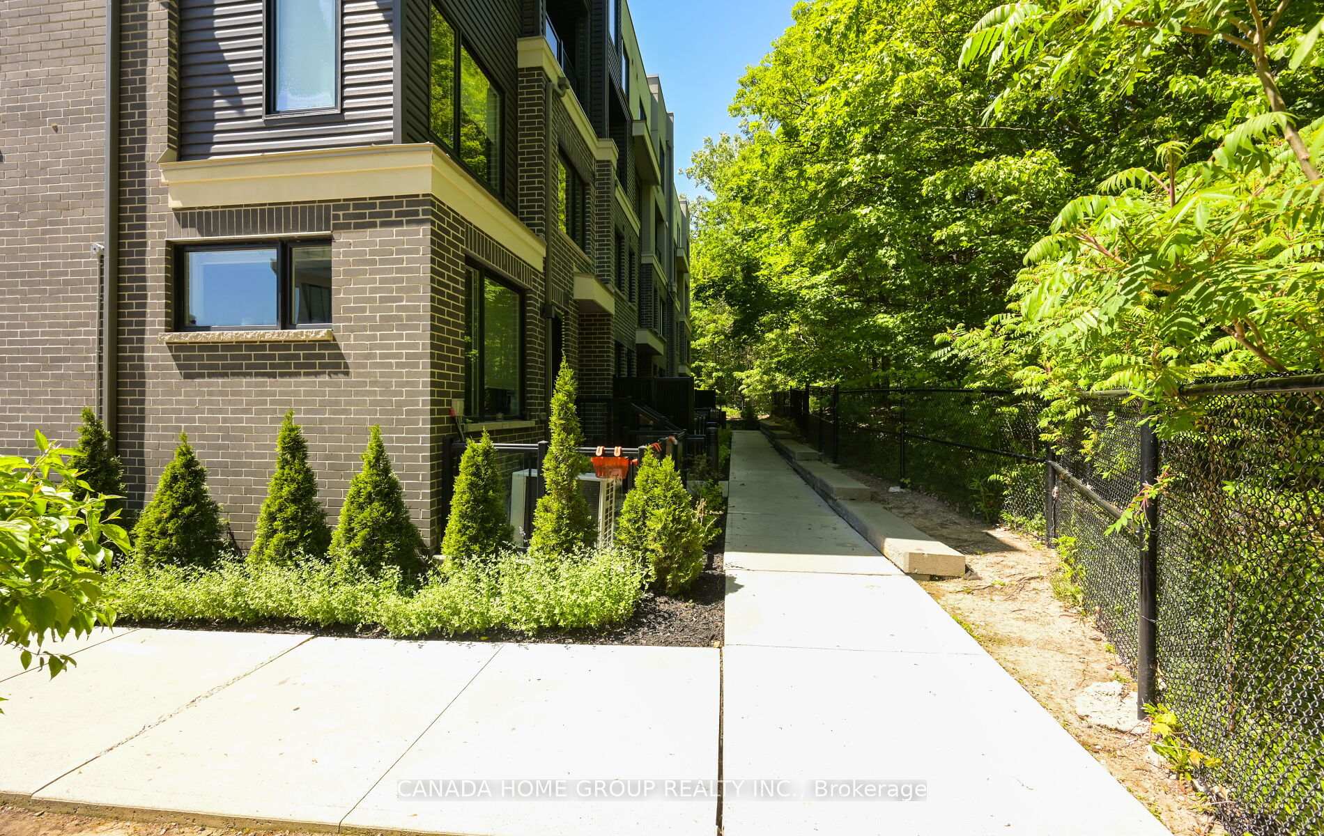 residential Property Image no.1