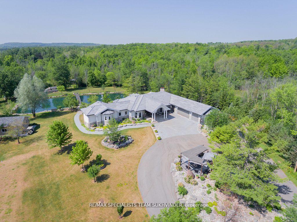 14180 Heritage Road, Caledon — photo 2 of 5