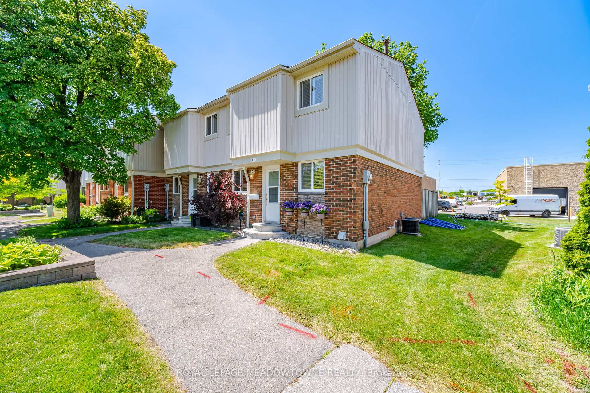 residential Property Image no.1