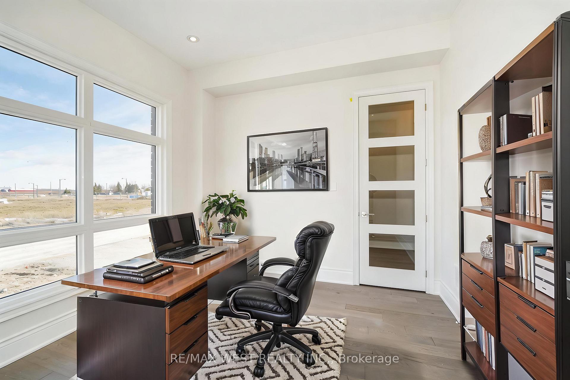 8 Tarbox Avenue, Caledon — photo 3 of 5
