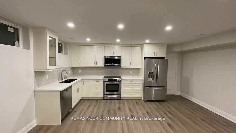 5 Raymore Drive Lower, Toronto W09 — photo 3 of 5