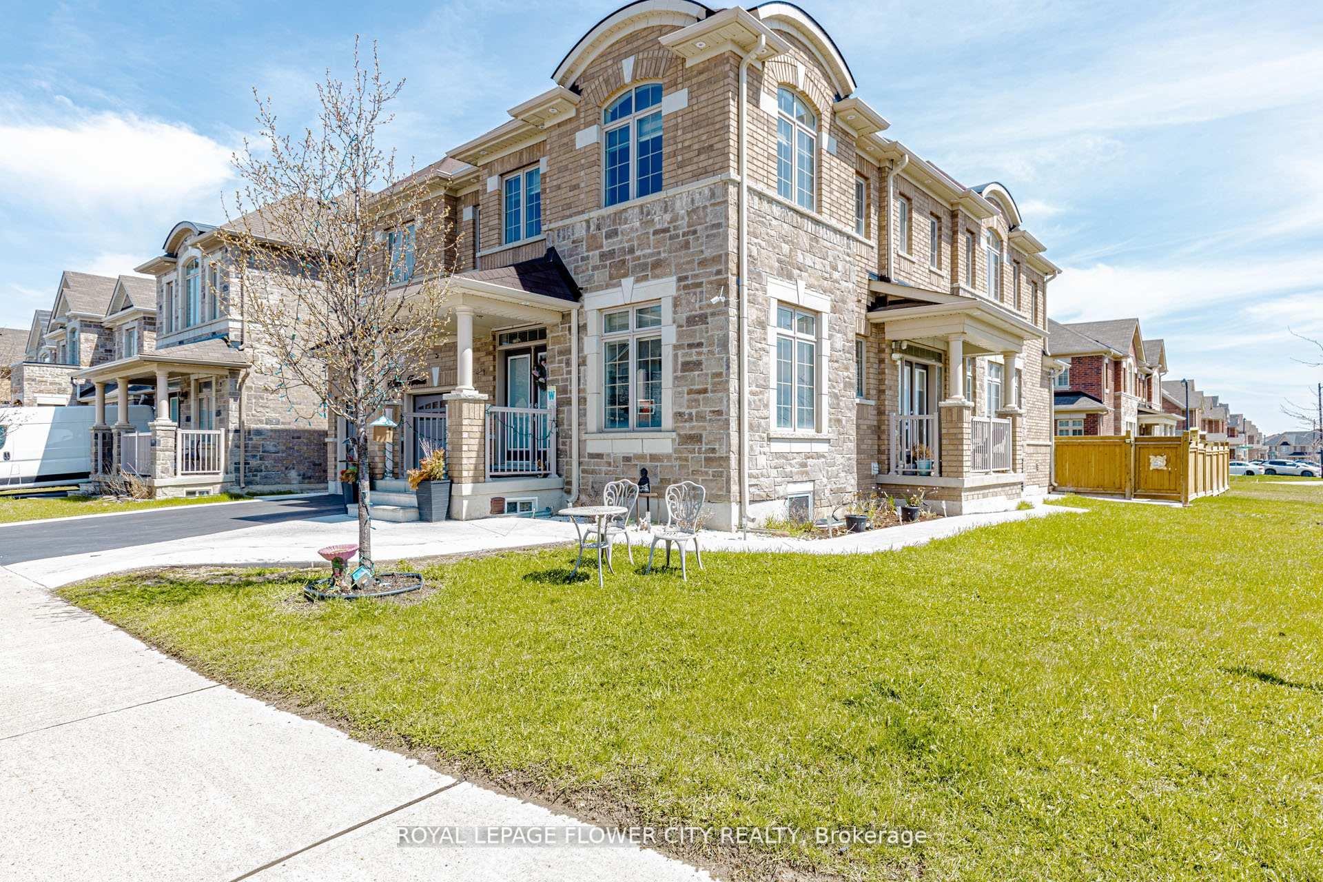 57 Dotchson Avenue, Caledon — photo 2 of 5