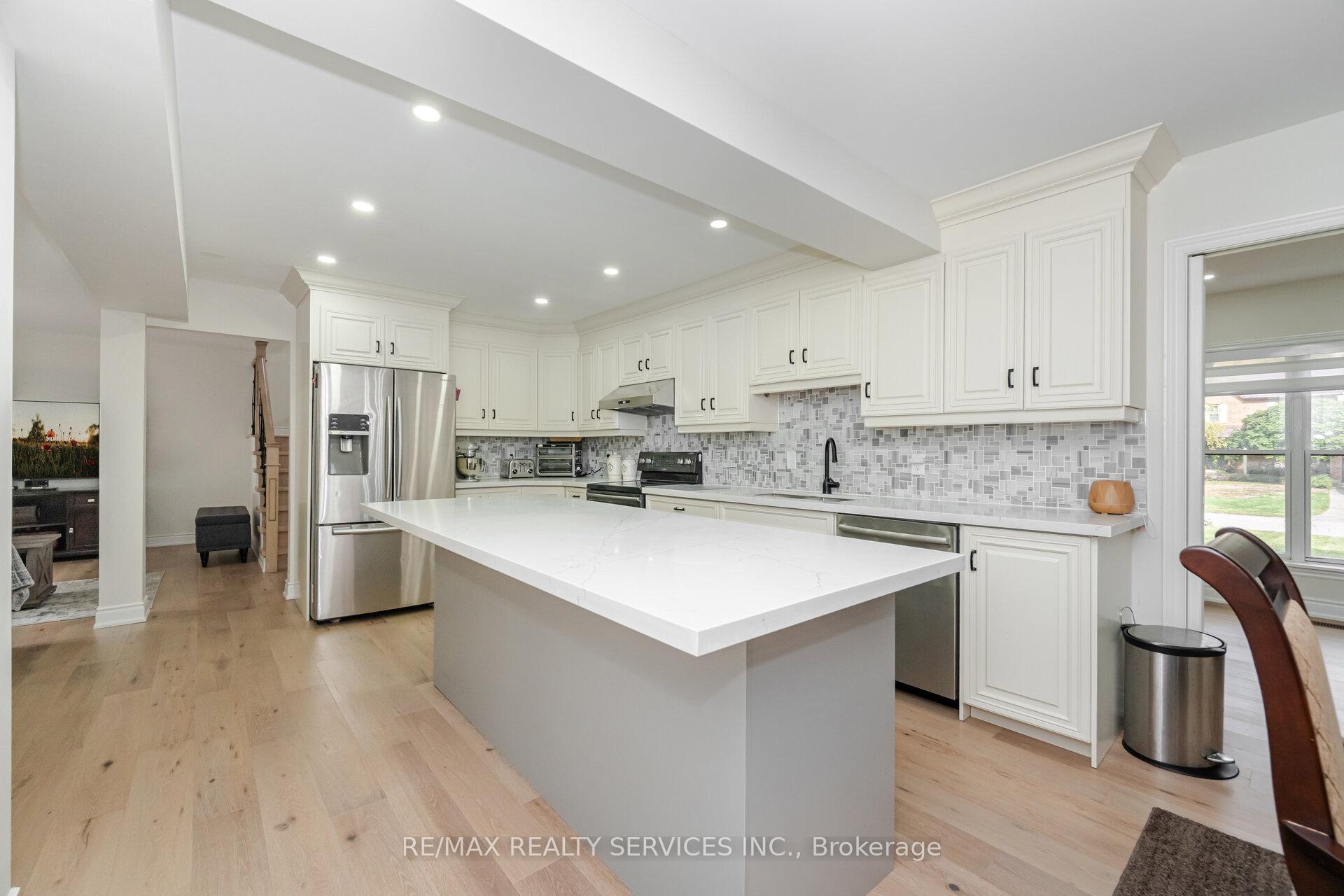 14 Snowberry Court, Caledon — photo 2 of 5