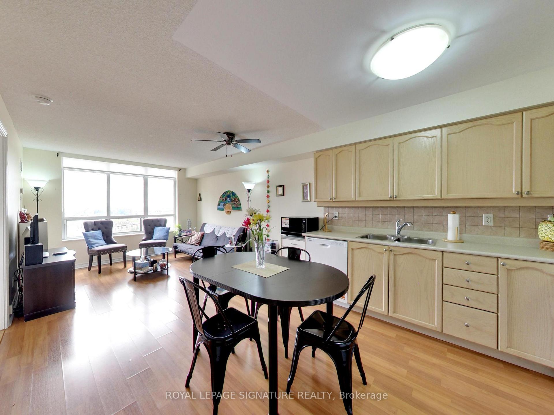 710 Humberwood Boulevard 2010, Toronto W10, ON M9W 7J5 — Toronto W10, Ontario