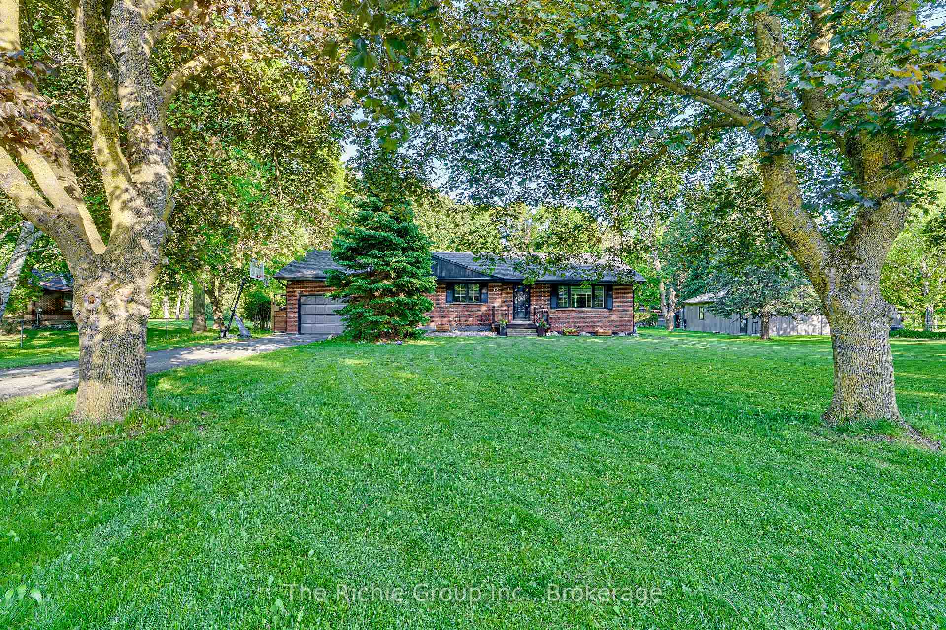 17 Travelled Road, Caledon, ON L7K 1B7 — Caledon, Ontario