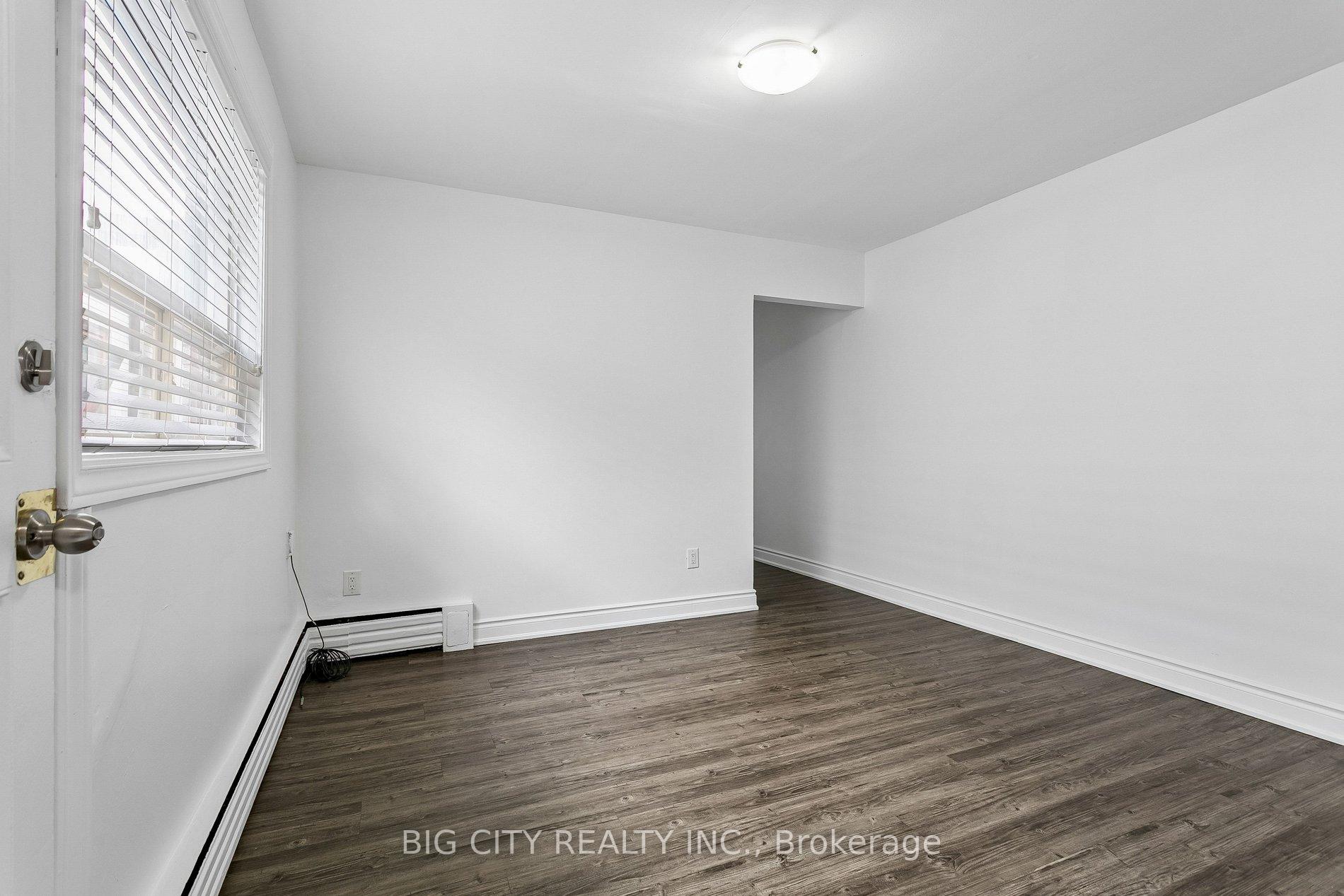 2656 Islington Avenue 2, Toronto W10 — photo 5 of 5