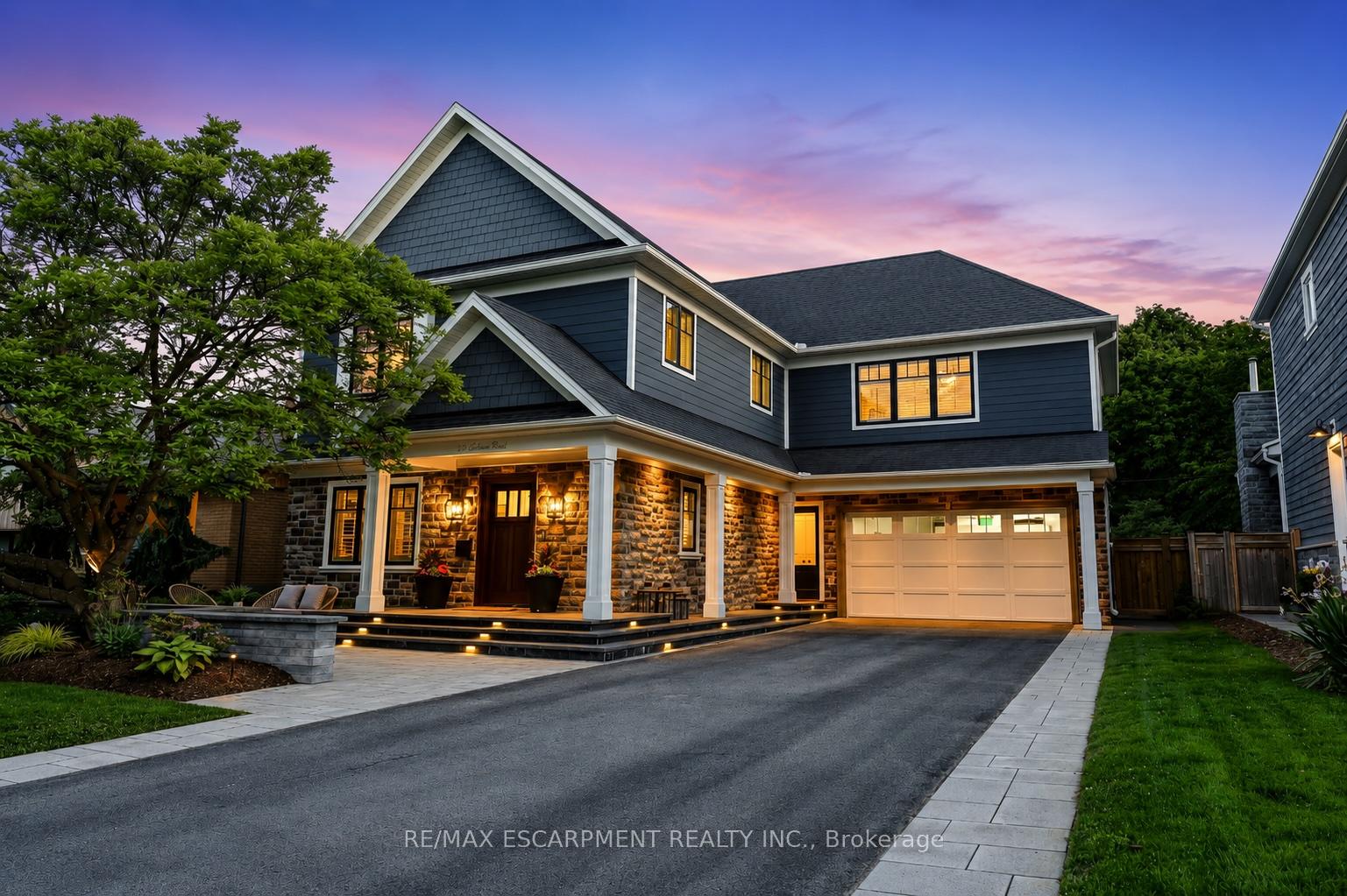 336 Newbold Court, Burlington, ON L7R 2Y6