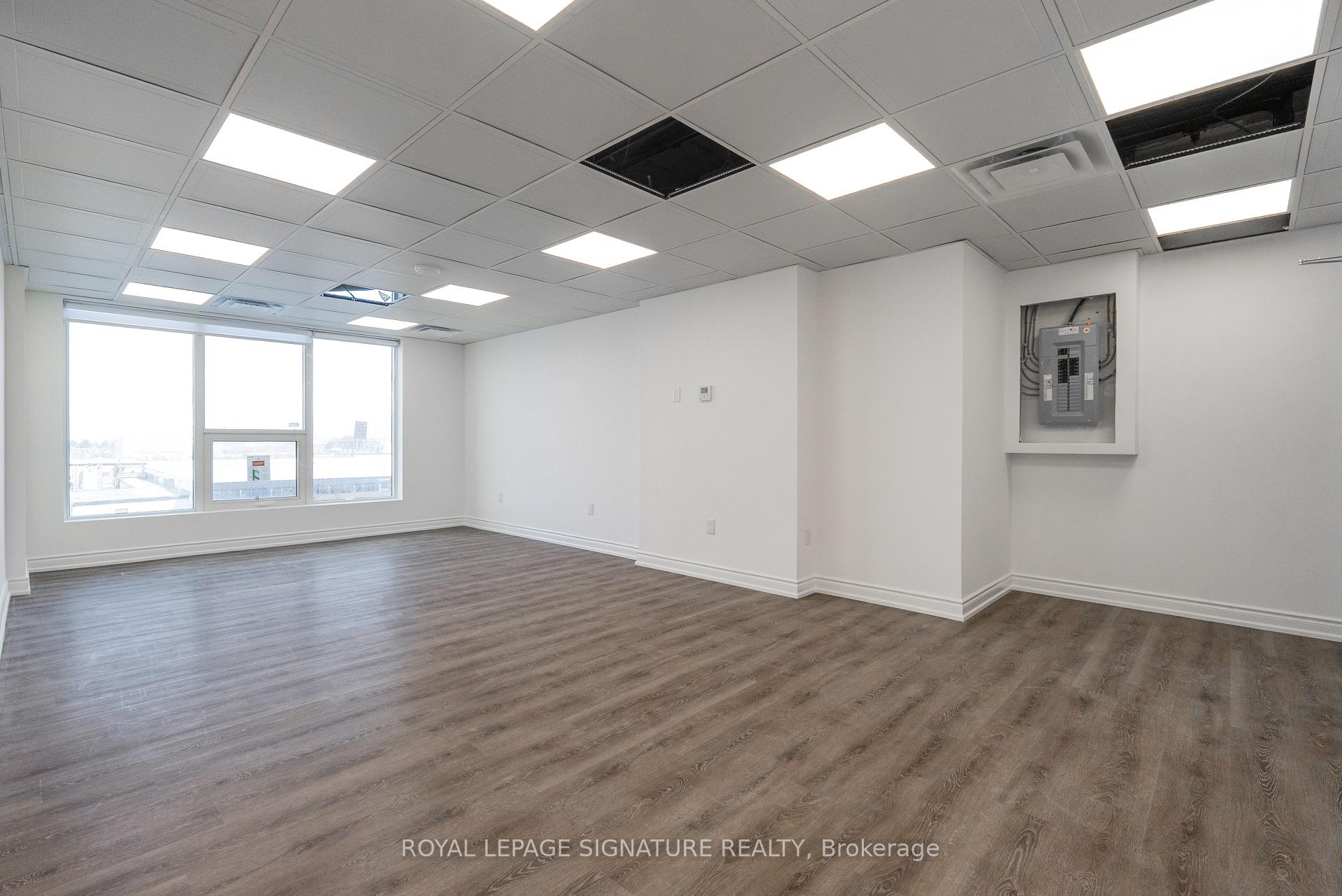 600 Dixon Road 224, Toronto W10 — photo 4 of 5