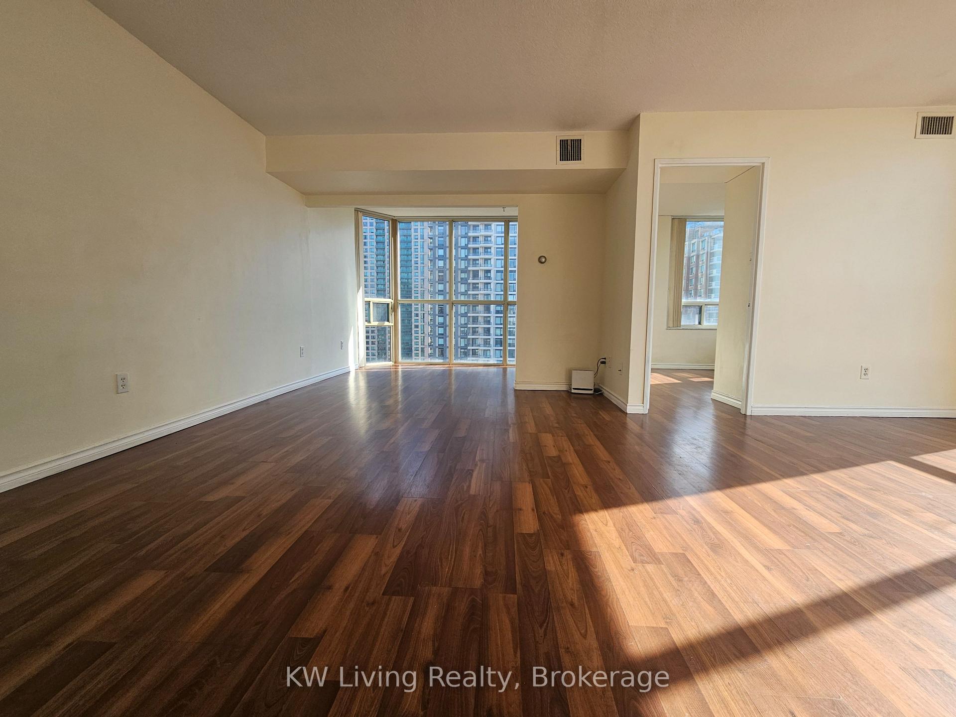 285 Enfield Place 1503, Mississauga, ON L5B 3Y6