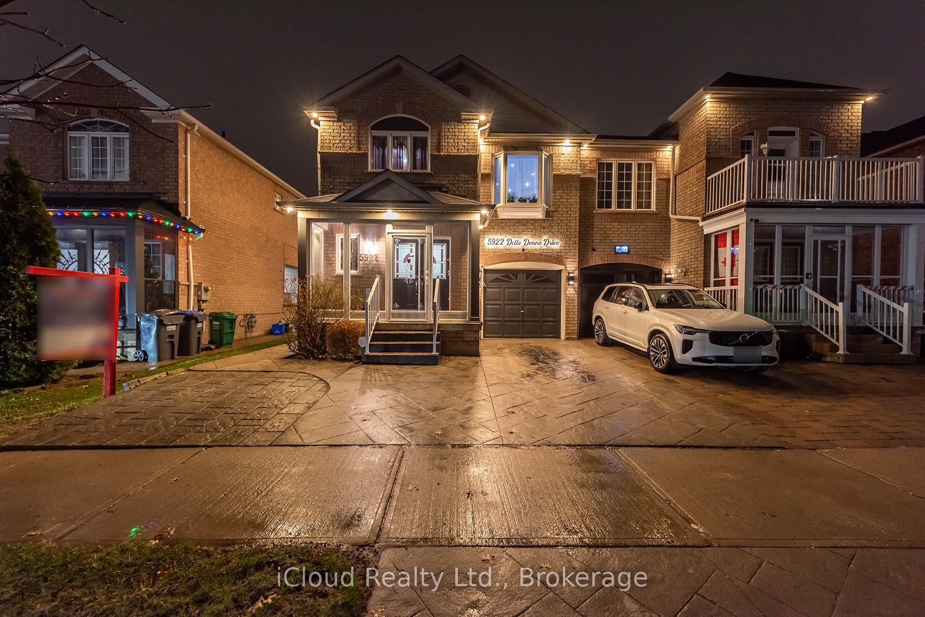 5922 Delle Donne Drive, Mississauga, ON L5M 7A3