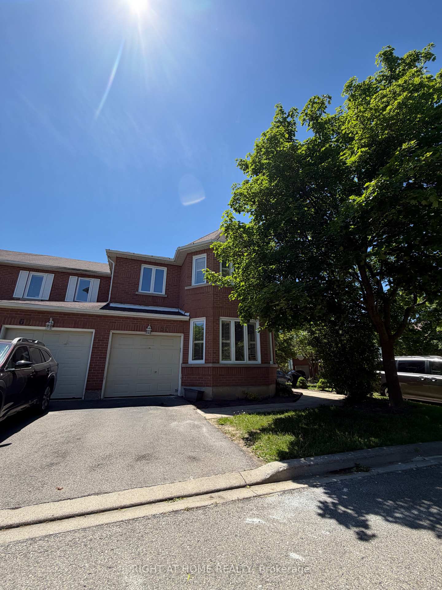 6050 Bidwell Trail 59, Mississauga, ON L5V 1V6