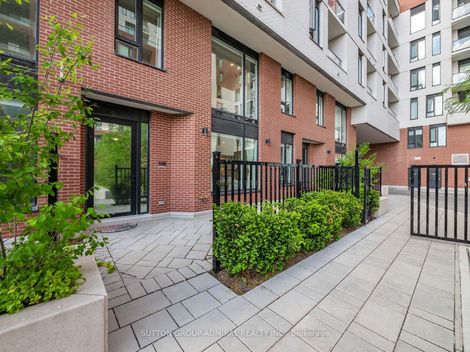 15 Maryport Avenue 108, Toronto W05, ON M3M 0E2