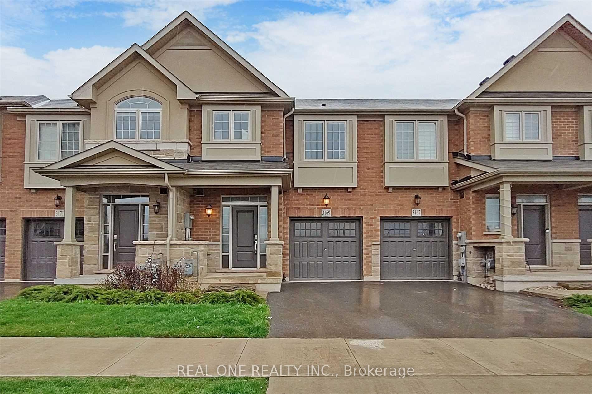 3169 William Coltson Avenue, Oakville, ON L6H 0W9