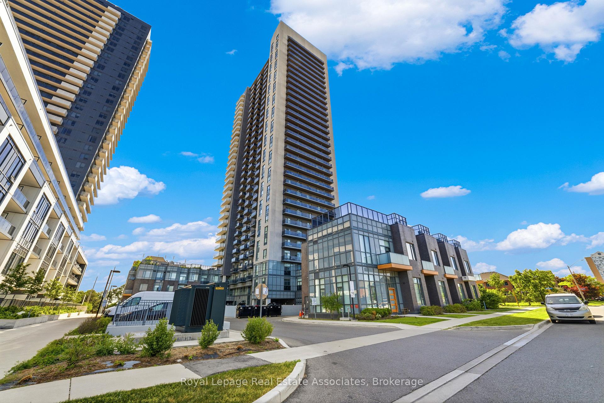 8 Nahani Way 3118, Mississauga, ON L4Z 0C6