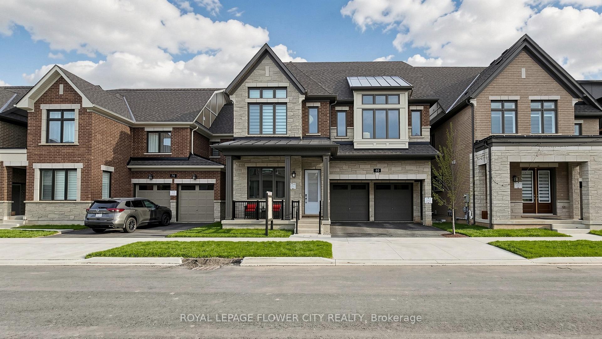 80 Bezel Lane, Oakville, ON L6M 4K1