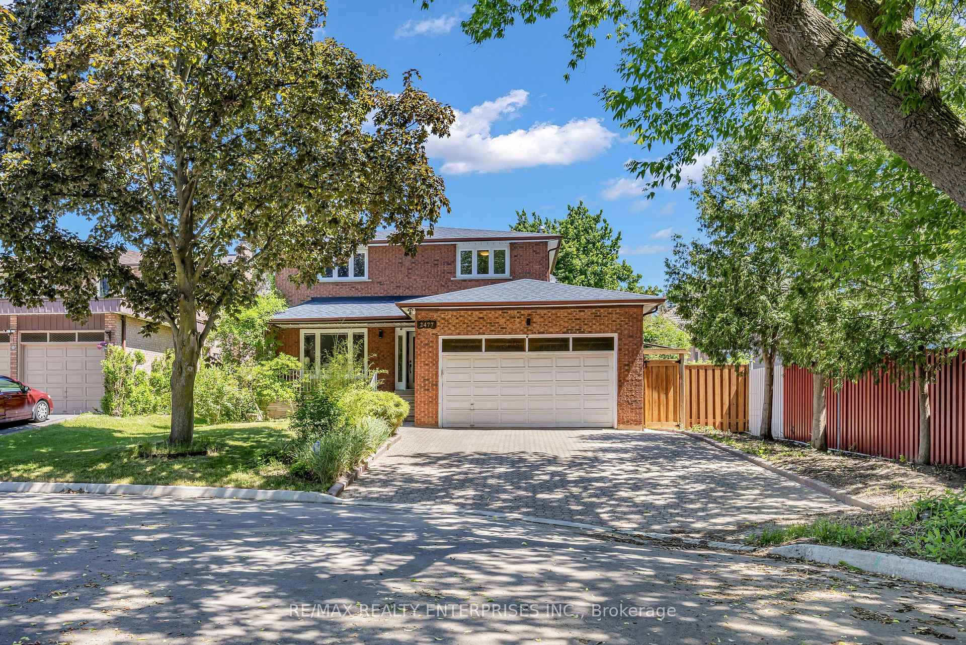 2477 Catherine Jean Lane, Mississauga, ON L5A 4B1