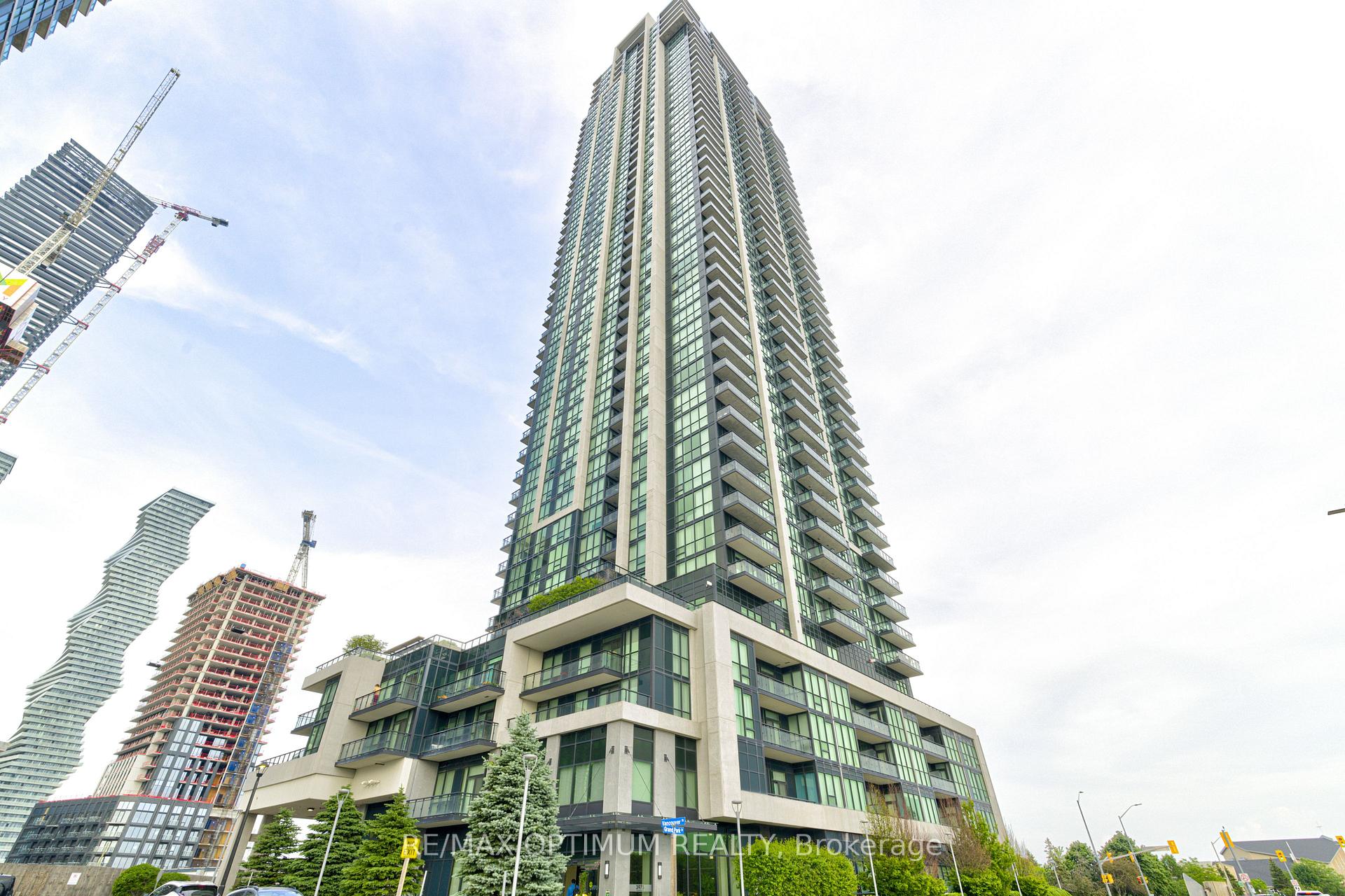 3975 Grand Park Drive 2809, Mississauga, ON L5B 0K4