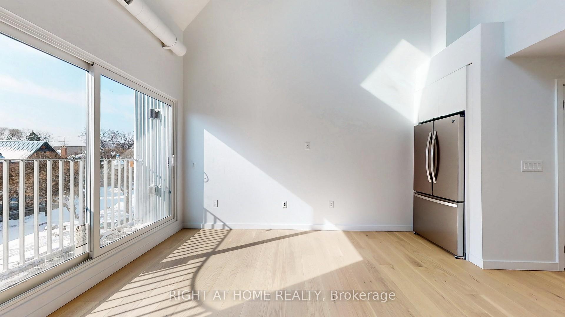 3122 Dundas Street W Unit 5, Toronto W02, ON M6P 2A1