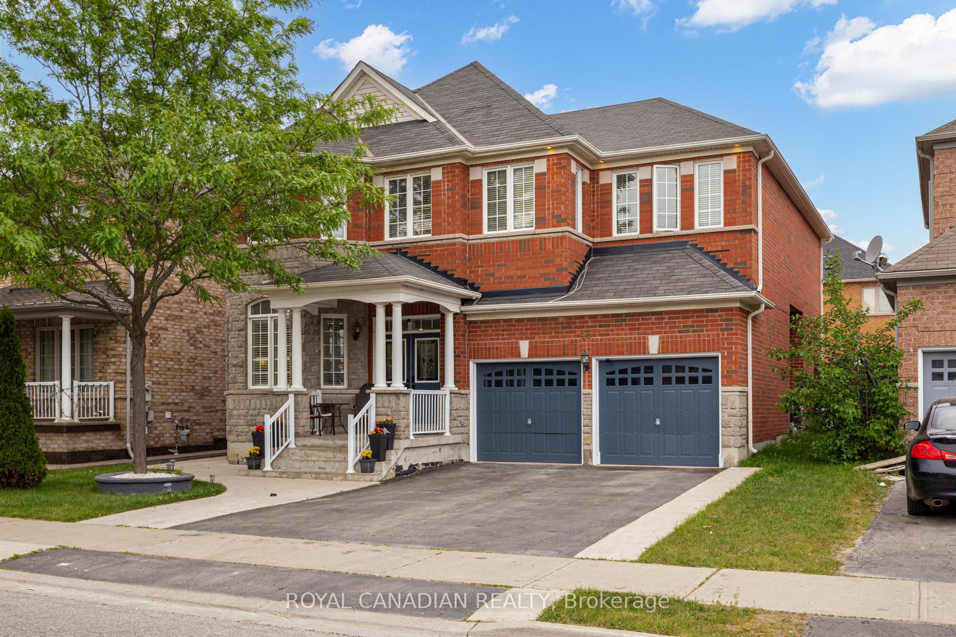 43 Bluffwood Crescent, Brampton, ON L6P 2P3