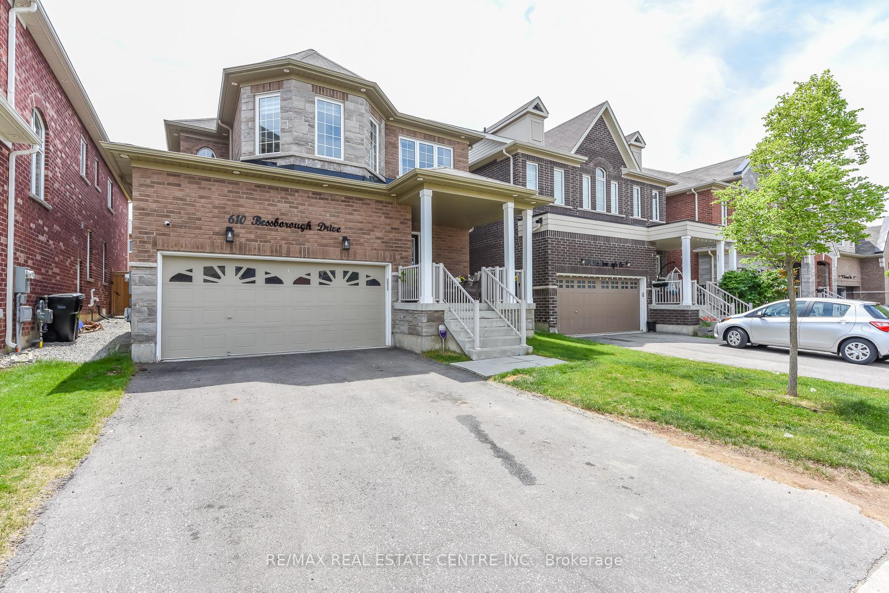 610 bESSBOROUGH Drive W, Milton, ON L9T 7V2