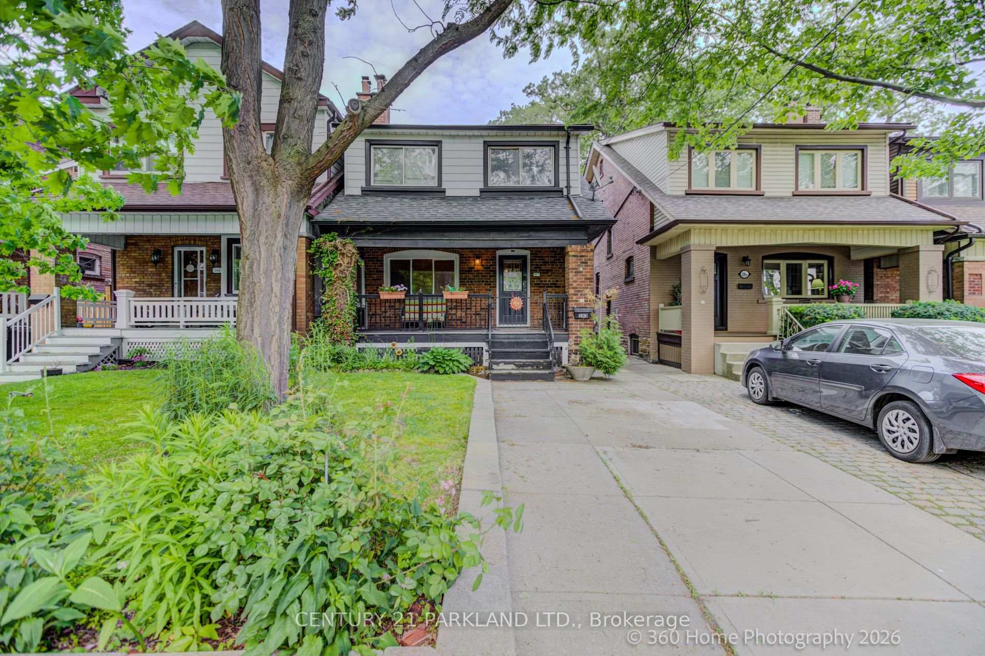 283 Willard Avenue, Toronto W02, ON M6S 3R1