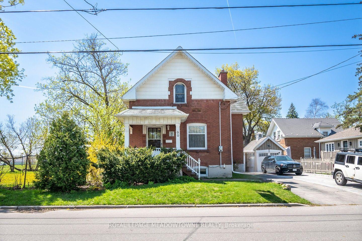 90 Thomas Street, Milton, ON L9T 2E2