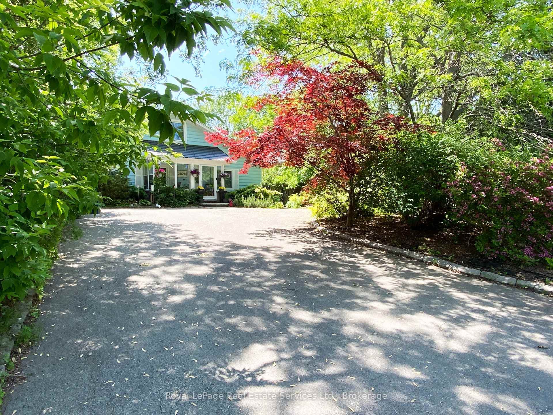 2028 Marine Drive Lower Level, Oakville, ON L6L 1B4