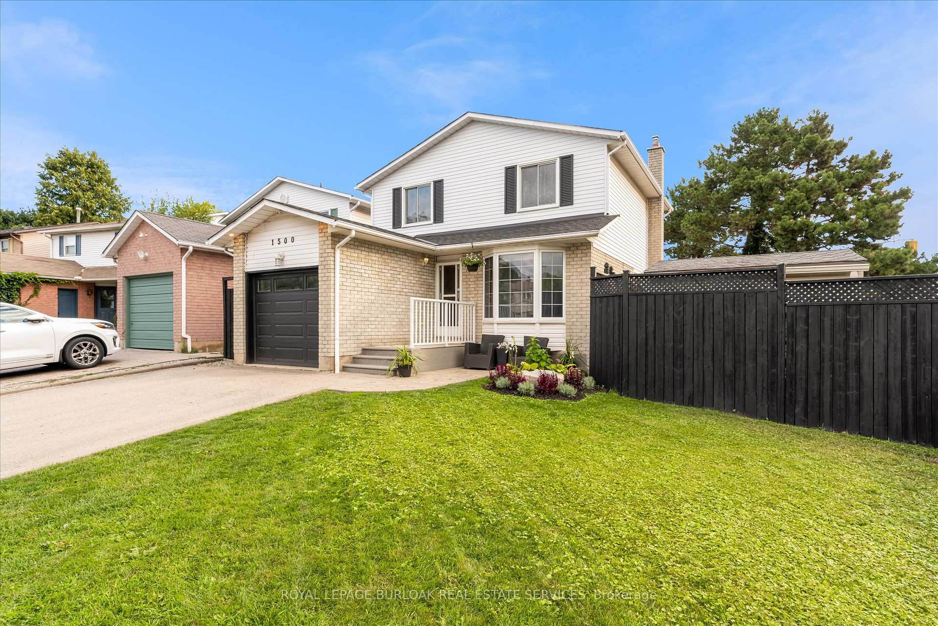 1500 Riley Avenue, Burlington, ON L7M 3C1