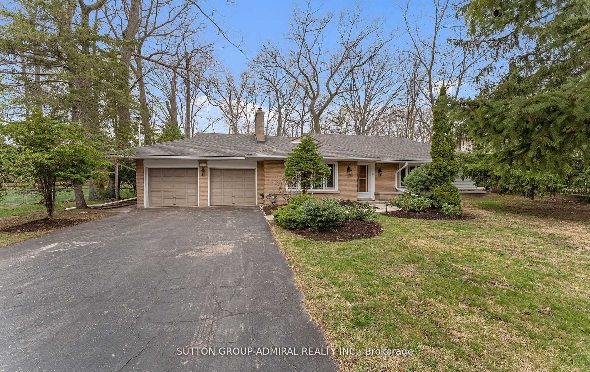 97 Valecrest Drive, Toronto W08, ON M9A 4P5