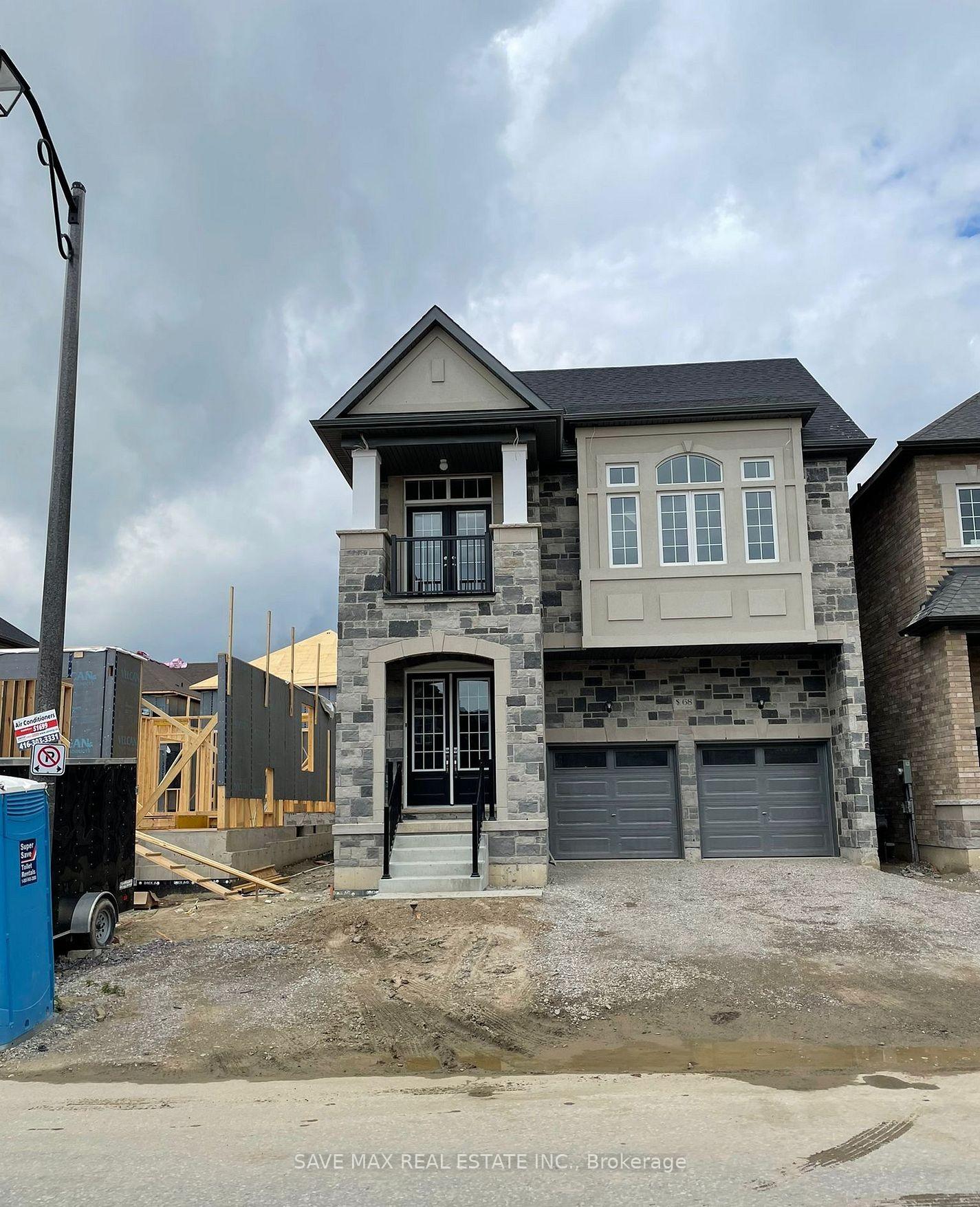 68 Stowmarket Street, Caledon, ON L7C 3Y5