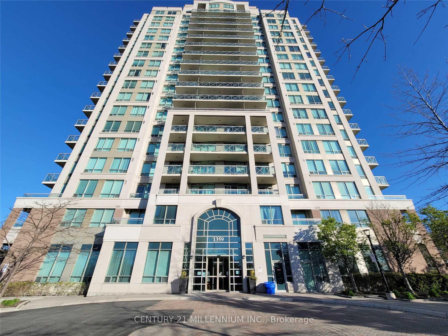 1359 Rathburn Road E 1014, Mississauga, ON L4W 5P7