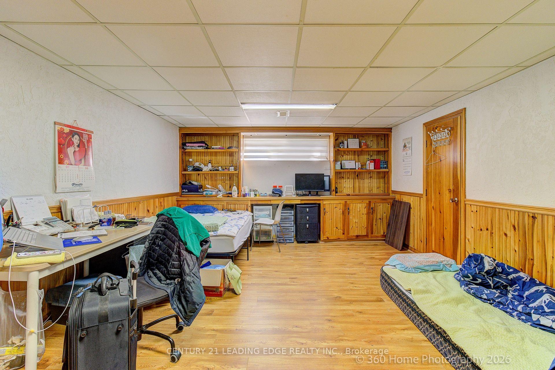 Photo 5