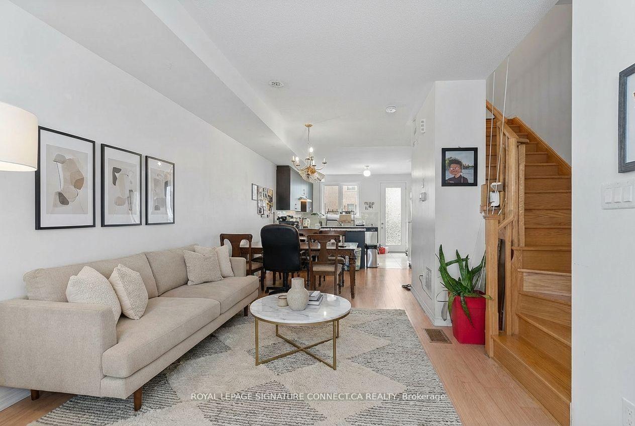 399 The Westway Way, Toronto W09 — photo 4 of 5