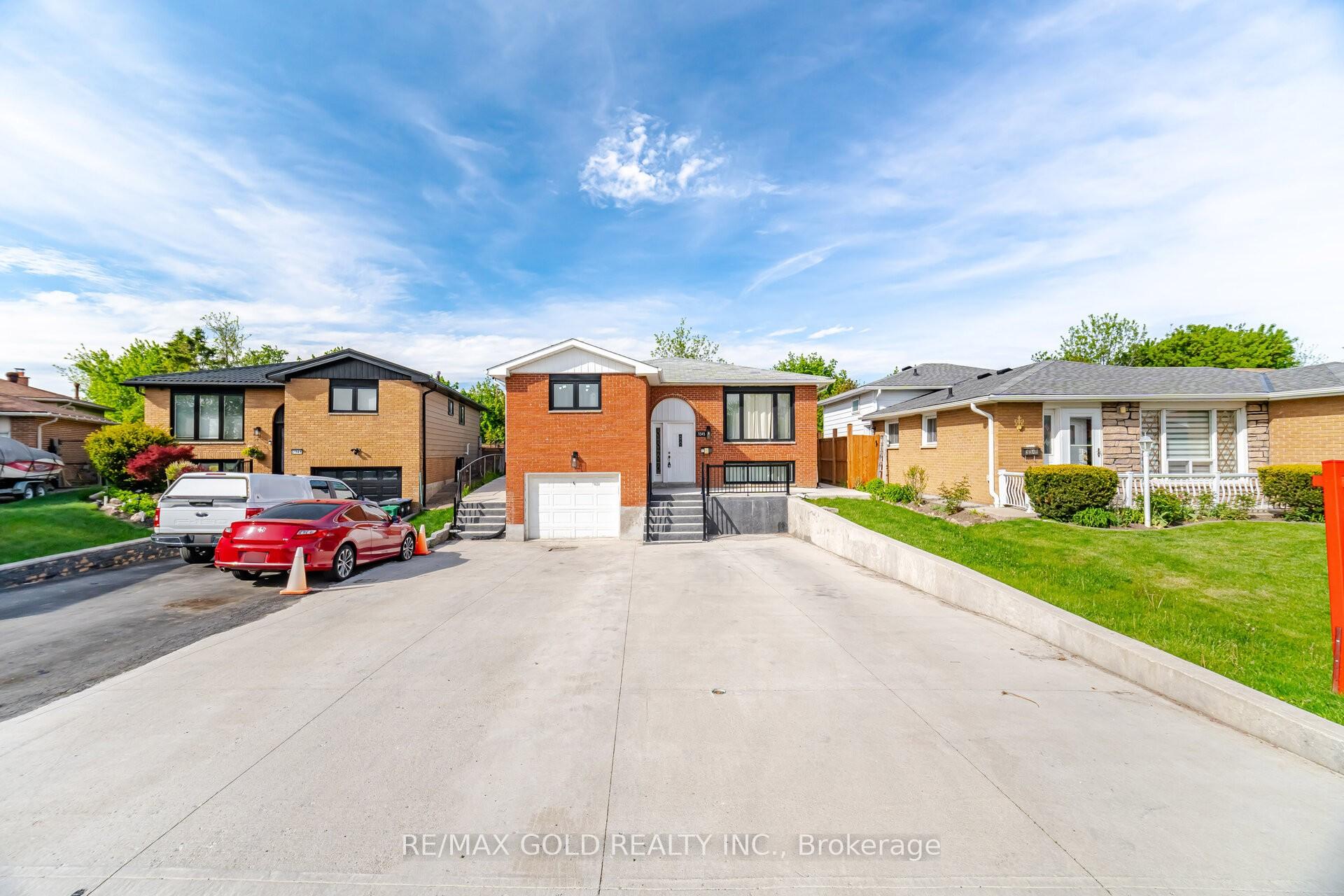 3345 Monica Drive, Mississauga, ON L4T 3E6