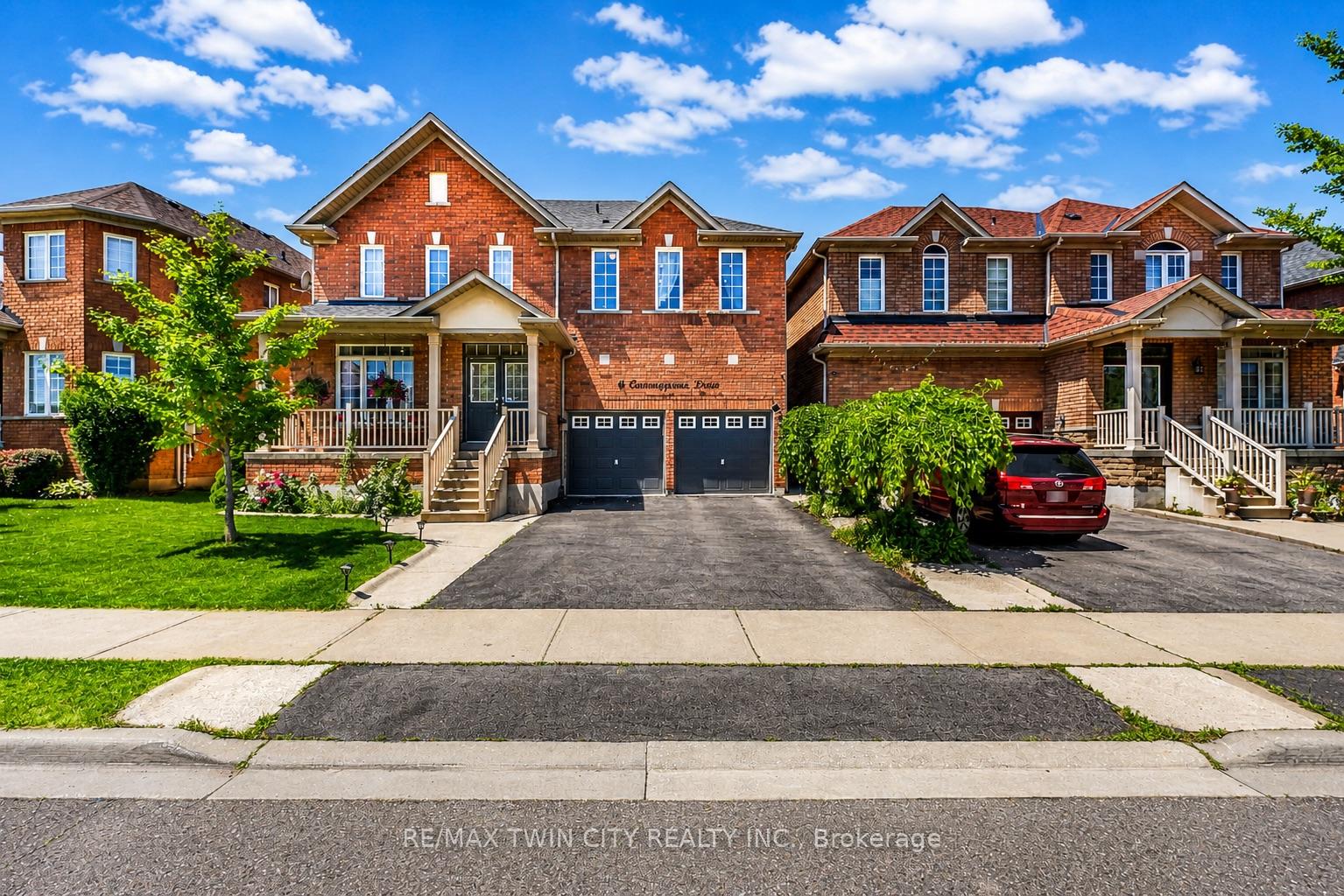 6 Canarygrass Drive, Brampton, ON L6R 3C4
