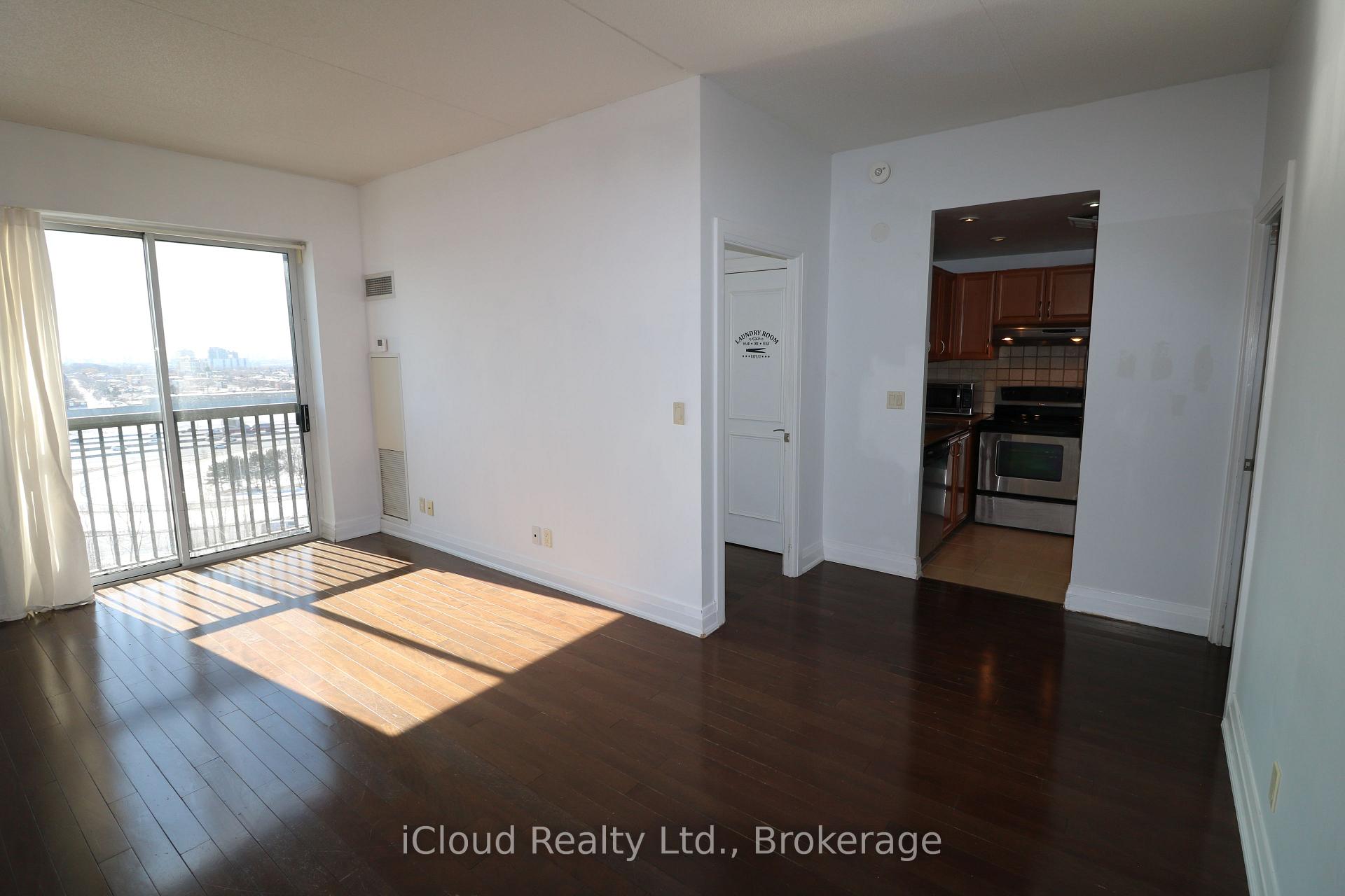 2737 Keele Street 910, Toronto W05, ON M3M 2E9