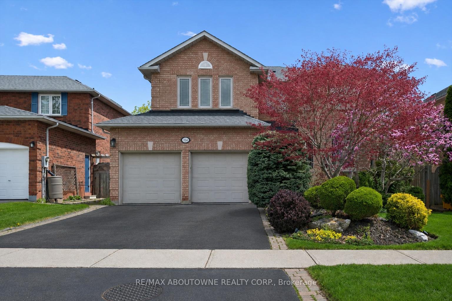 154 Howell Road, Oakville, ON L6H 5Z2