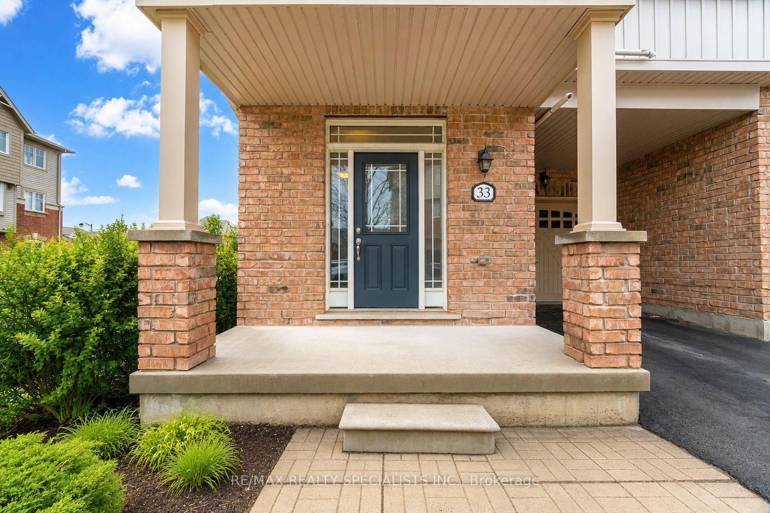 33 Birchfield Crescent, Caledon, ON L7C 3P5
