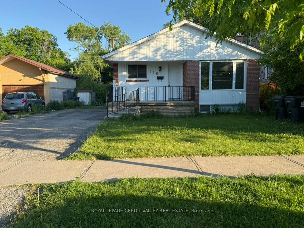 116 Taysham Crescent, Toronto W10, ON M9V 1X3 — Toronto W10, Ontario