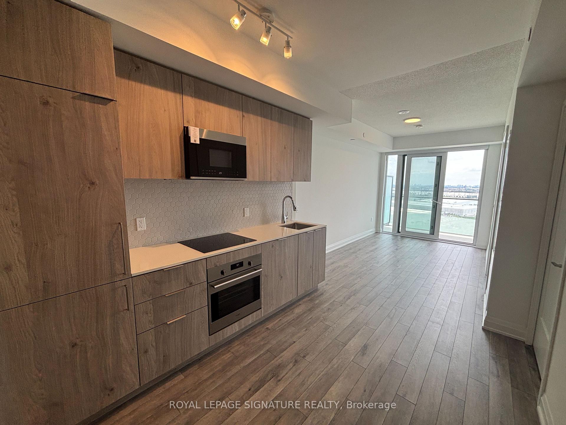 15 Skyridge Drive, Brampton, ON L6P 4S3