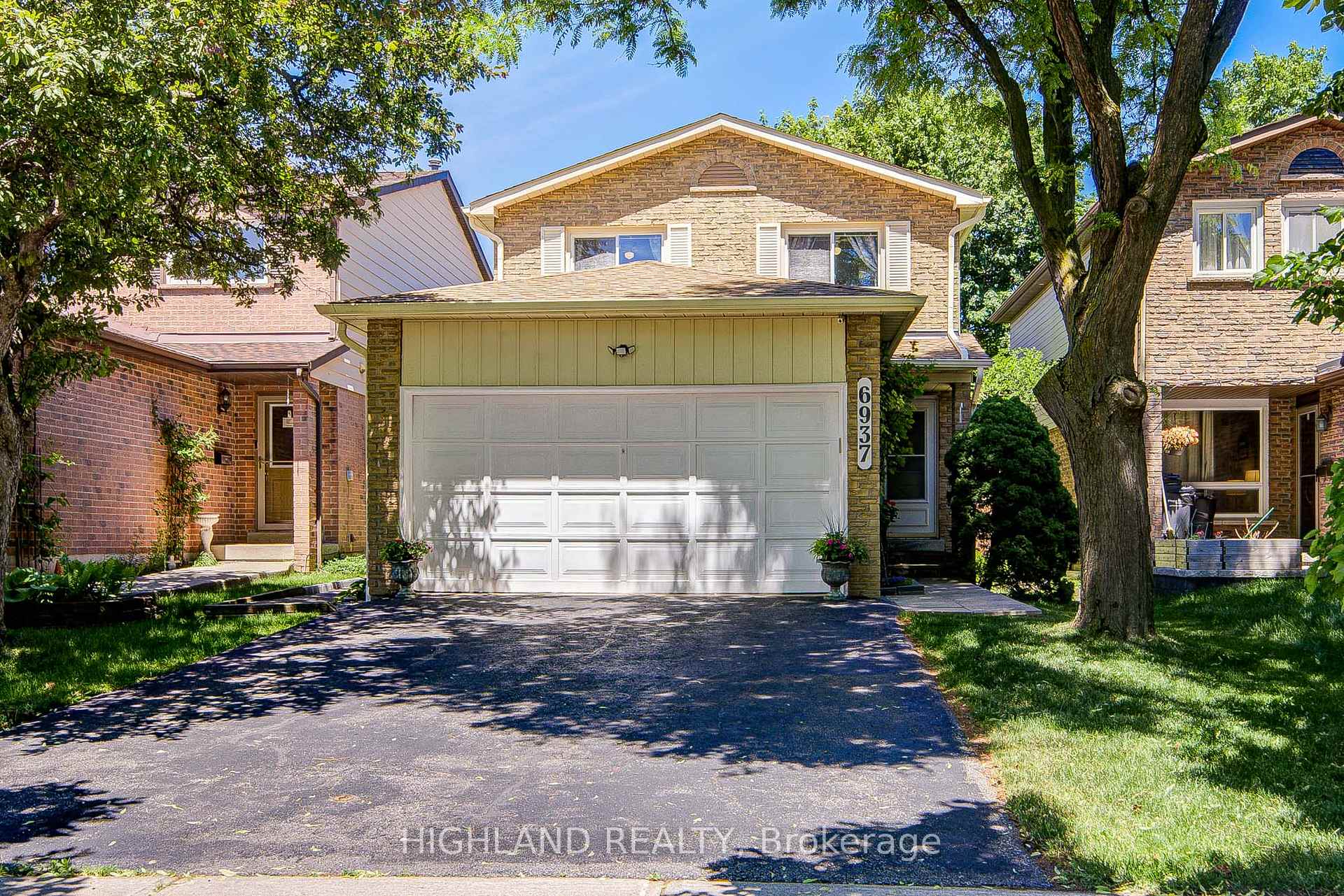 6937 Harris Road, Mississauga, ON L5N 4Z1