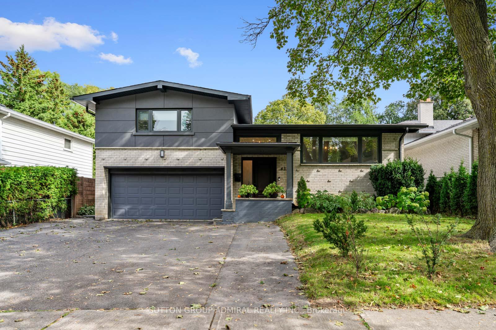 41 Waterford Drive, Toronto W09, ON M9R 2N5 — Toronto W09, Ontario