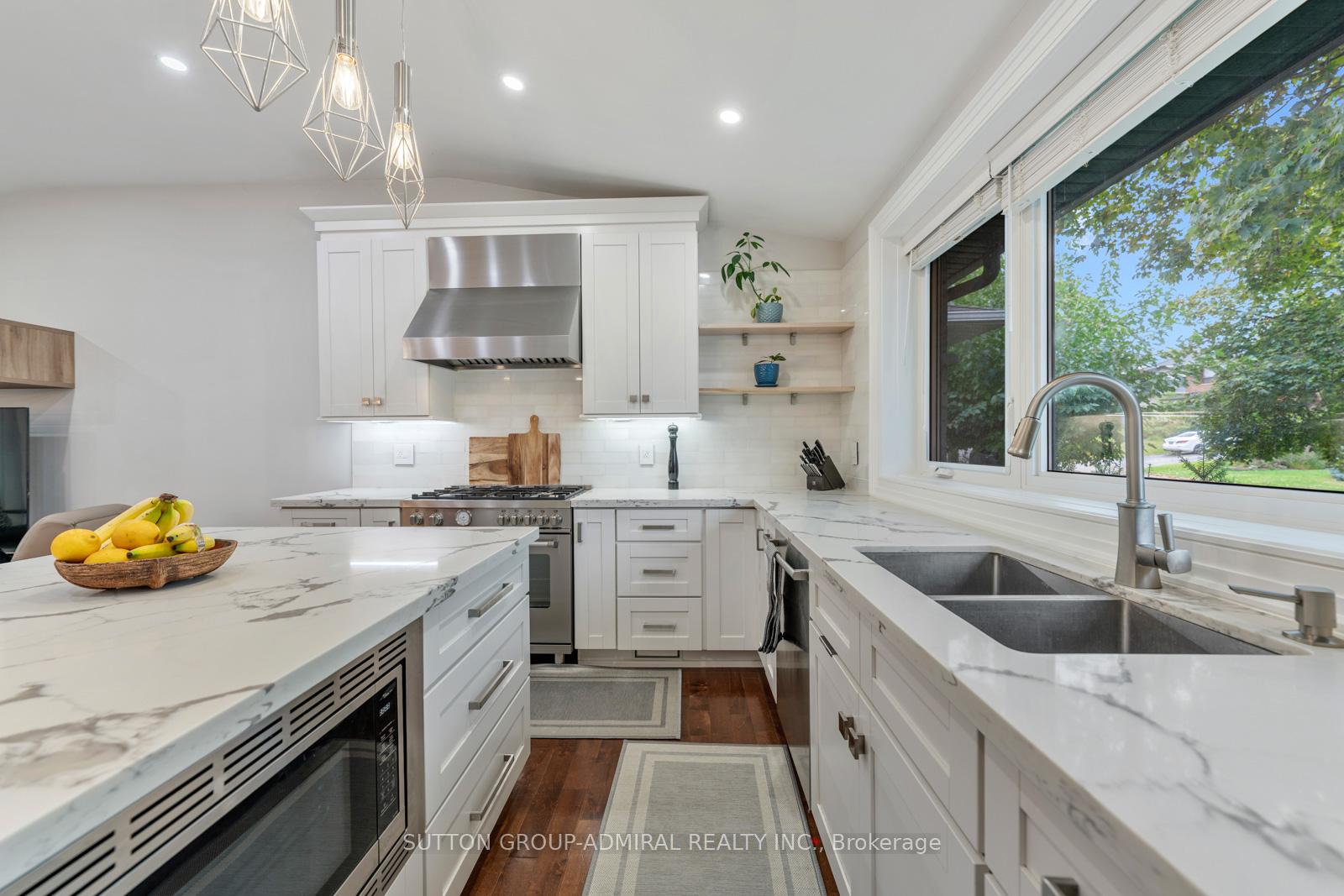 41 Waterford Drive, Toronto W09 — photo 5 of 5