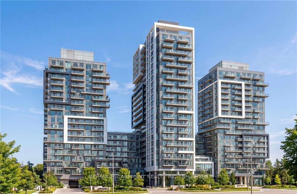 2093 Fairview Street 611, Burlington, ON L7R 0E6
