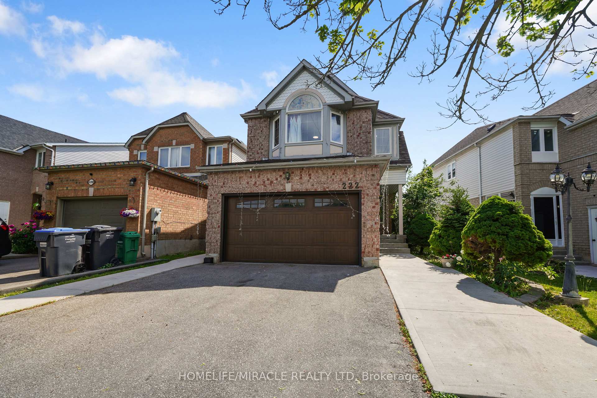 222 Sunforest Drive, Brampton, ON L6Z 4S4