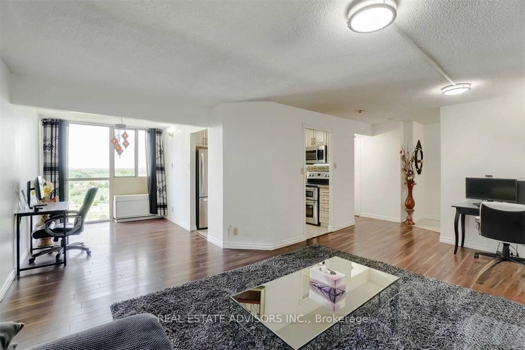 41 Markbrook Lane 1203, Toronto W10 — photo 5 of 5